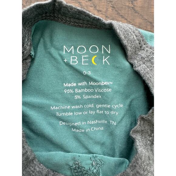 Moon + Beck Bamboo Sustainable Bundle The Newborn Gown Blue Tee NWT - Picture 7 of 9